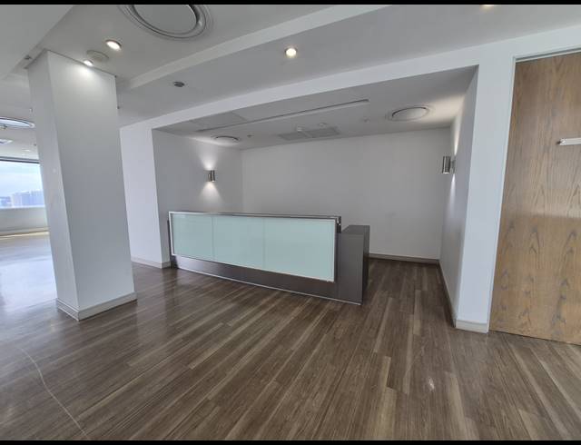 520M² OFFICE TO LET IN SANDTON CENTRAL